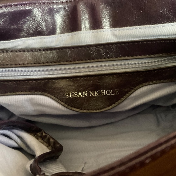 Susan Nichole PEACE Vegan leather handbag - Picture 5 of 13